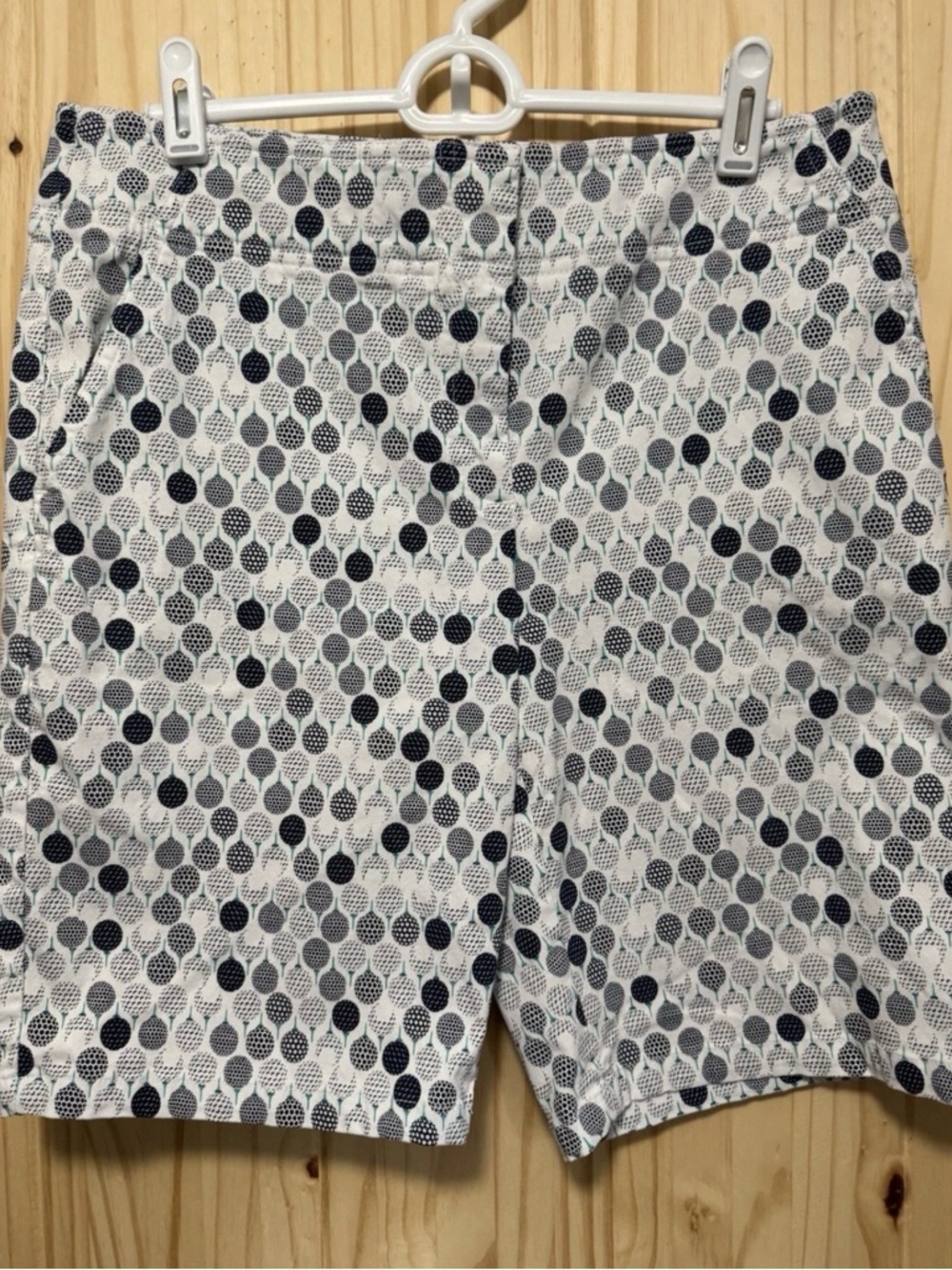 Women’s 8 Izod Golf Ball Tee Shorts